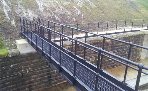 平臺(tái)鋼格板案例